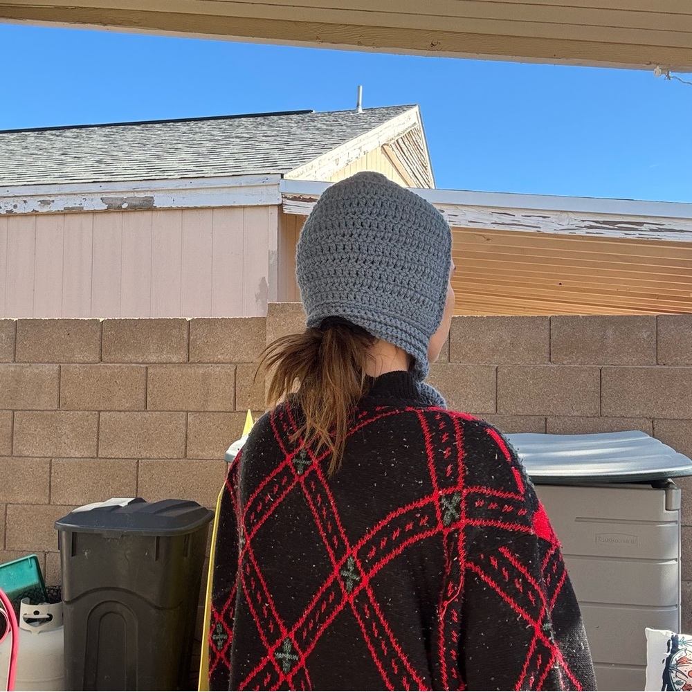Blue crochet Bonnet - Picture 13 of 16